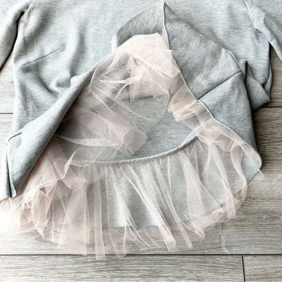 J. Crew Tulle Hem Peplum  Top in Grey - Picture 10 of 15